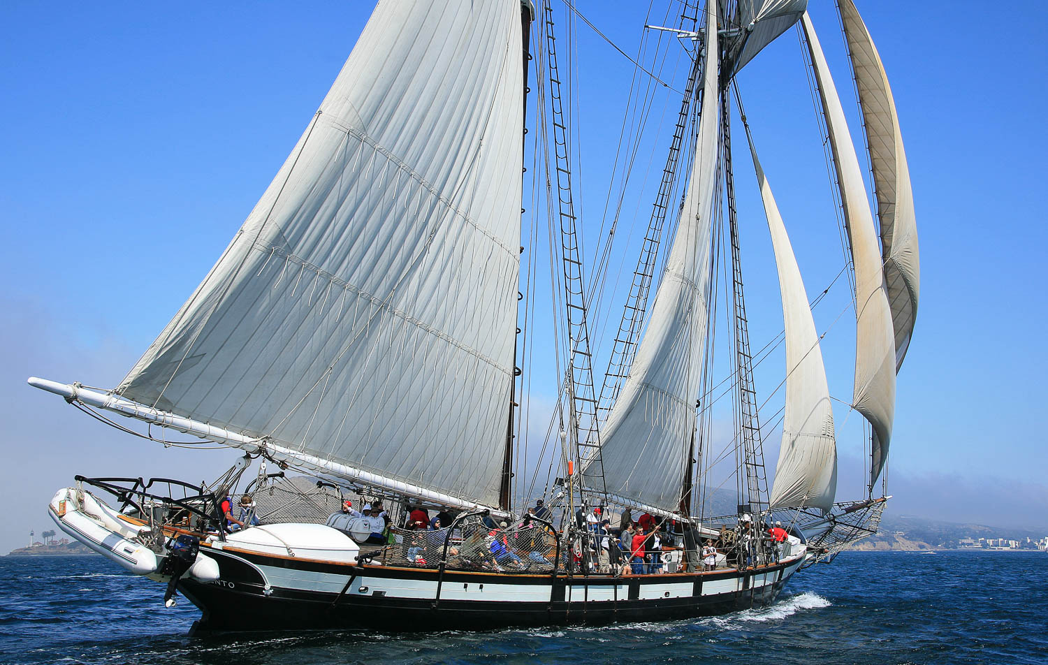 The Californian, a modern replica of the 1848-cutter C.W. Lawrence, sailing out of her homeport of San Diego. (San Diego Maritime Museum)