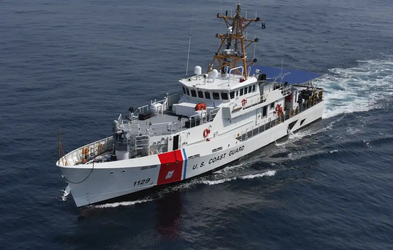 Color photograph of the Fast Response Cutter Forrest Rednour underway. (Courtesy of U.S. Coast Guard)